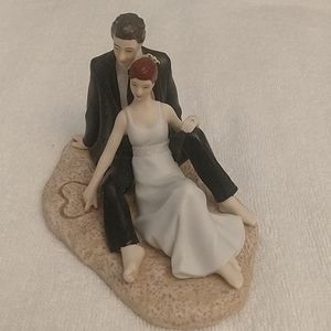 Beach couple cake topper